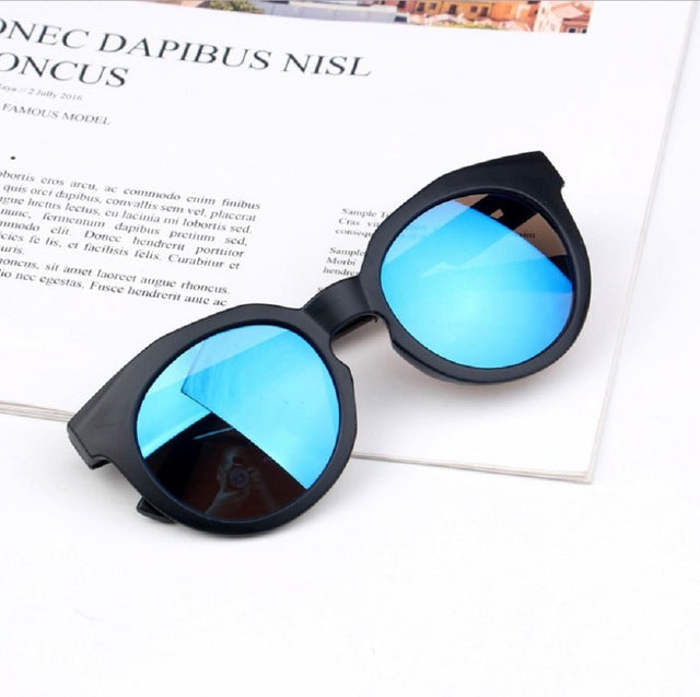 Kids Summer Sunglasses for Boys and Girls - Solid Frame Goggles Eyeglasses UV400